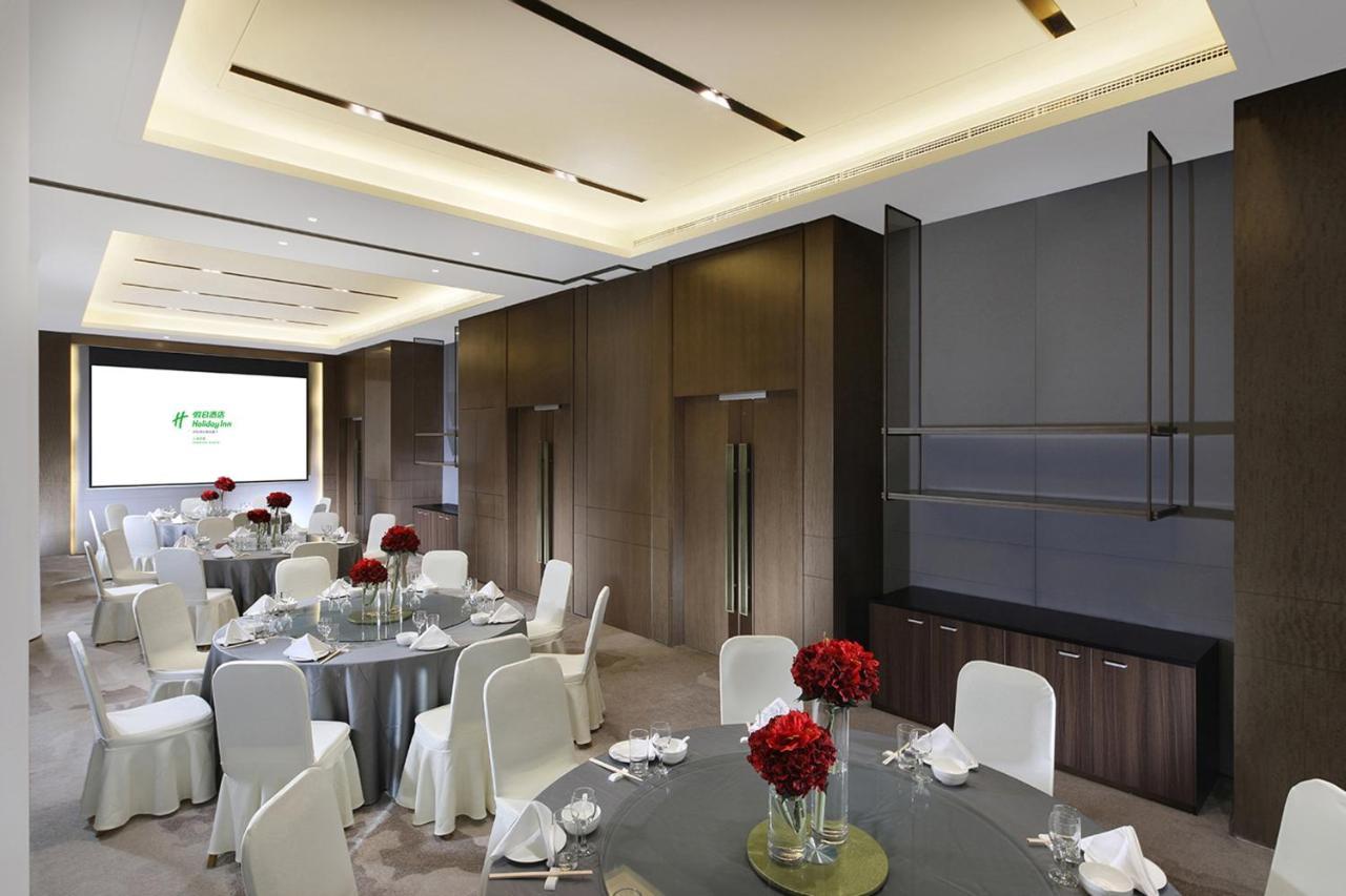Holiday Inn Shanghai Huaxia By Ihg - Overlooking City Scenery At Sky View Restaurant Exterior foto