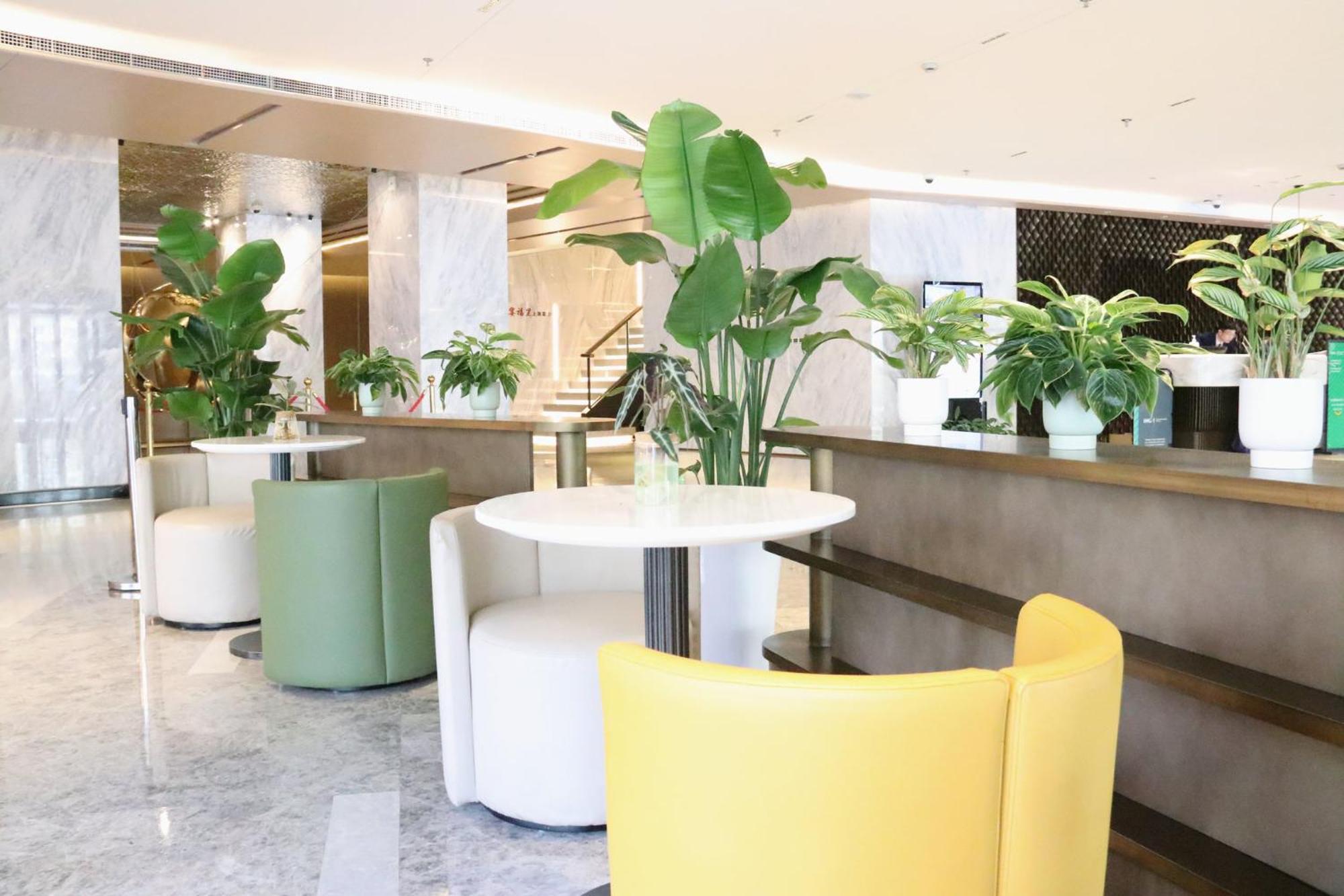 Holiday Inn Shanghai Huaxia By Ihg - Overlooking City Scenery At Sky View Restaurant Exterior foto